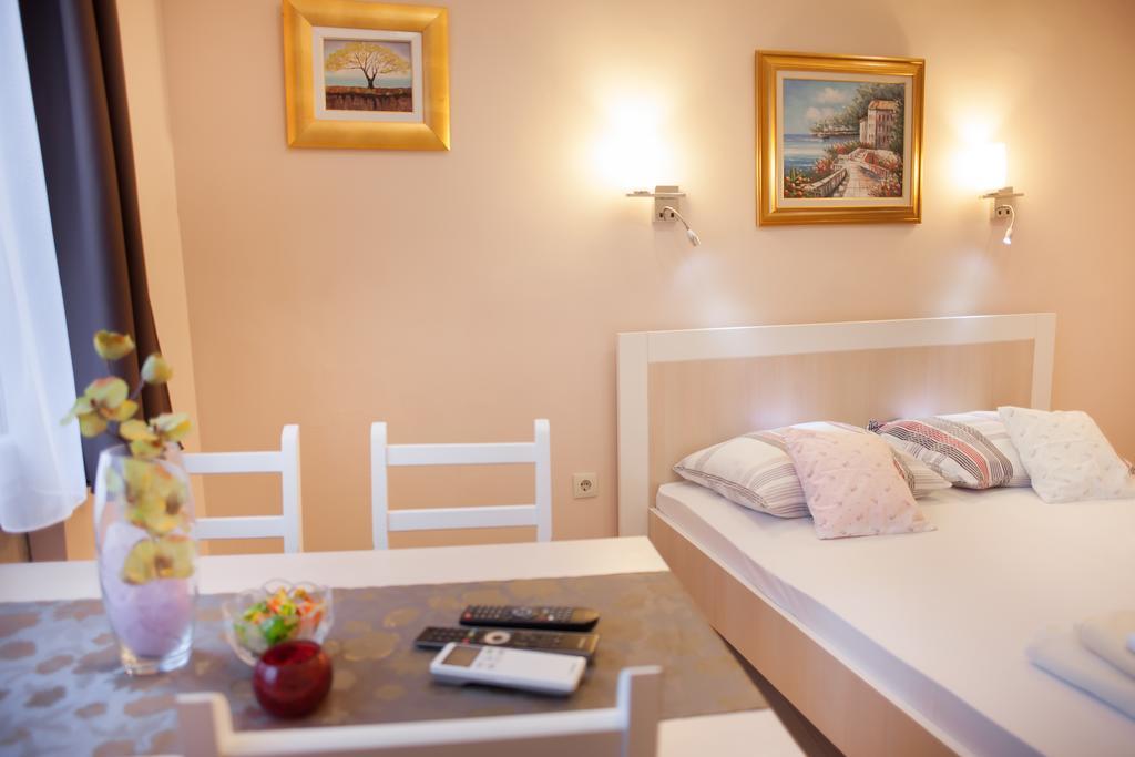 Apartment Barbara - Bojana Šibenik Eksteriør bilde