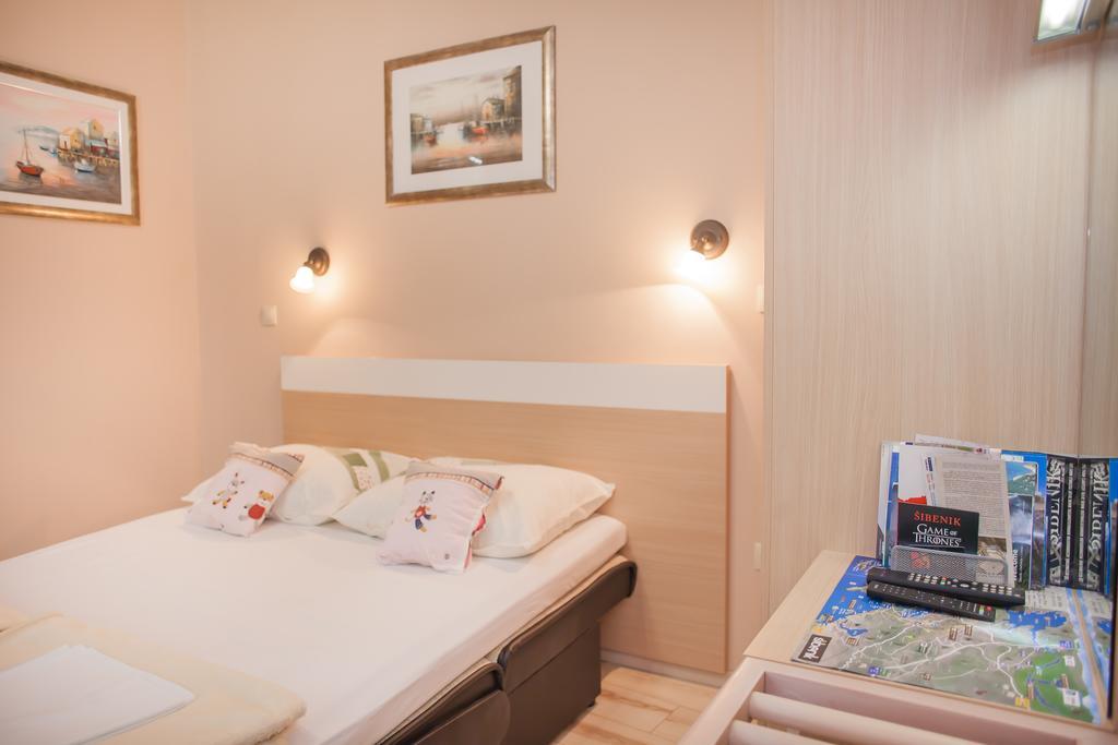 Apartment Barbara - Bojana Šibenik Eksteriør bilde